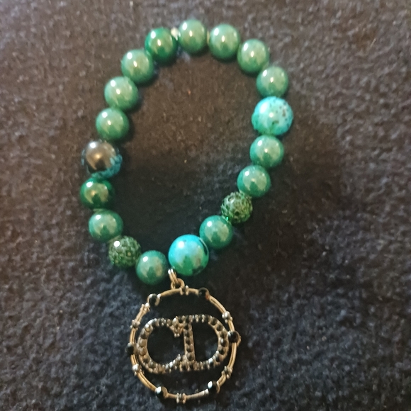 Fashion Bracelt Set - Picture 2 of 4